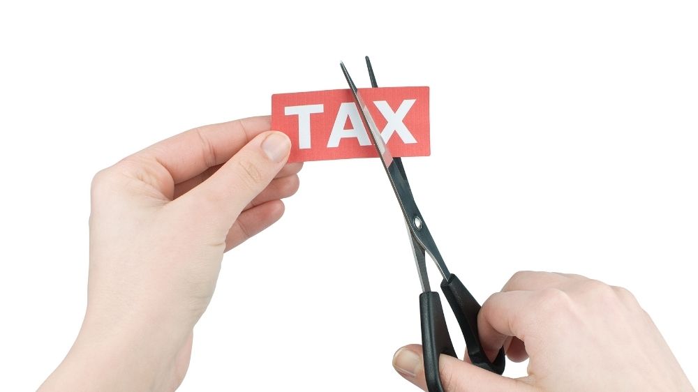 Tiếp tục giảm 2% thuế GTGT đến hết năm 2026
